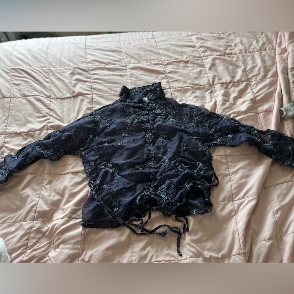 Elegant Purple Lace Camisole with Romantic Flair